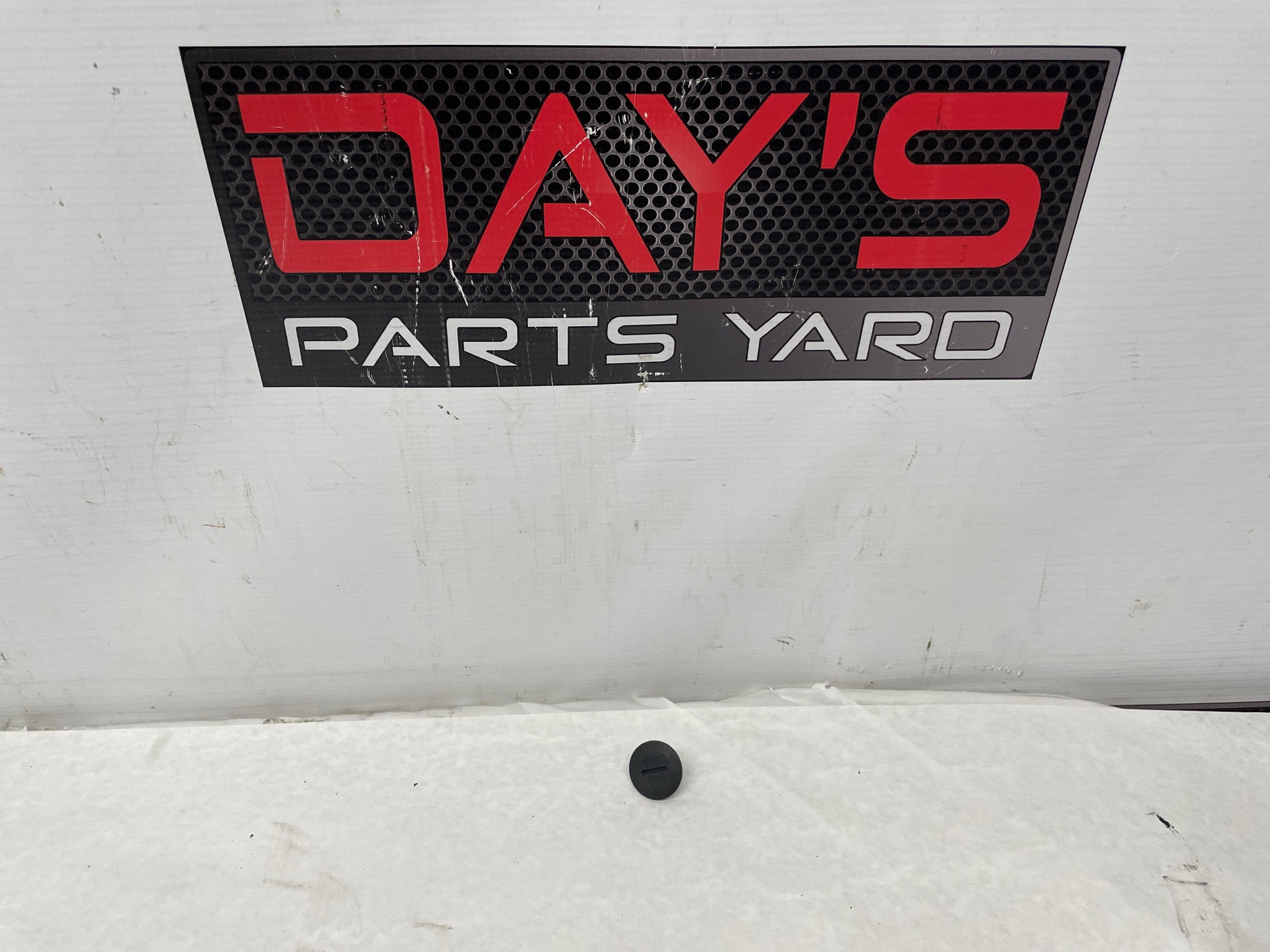 2006 Pontiac GTO Black Floor Mat Retainer Clip OEM - Day's Parts Yard