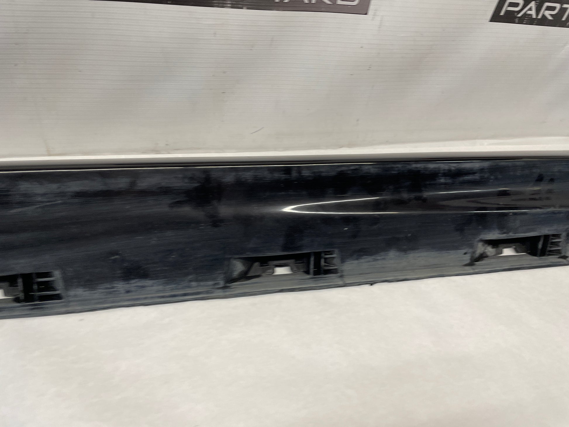 2014 Chevy SS Sedan LH Driver Rocker Molding Side Skirt Panel Black OEM - Day's Parts Yard