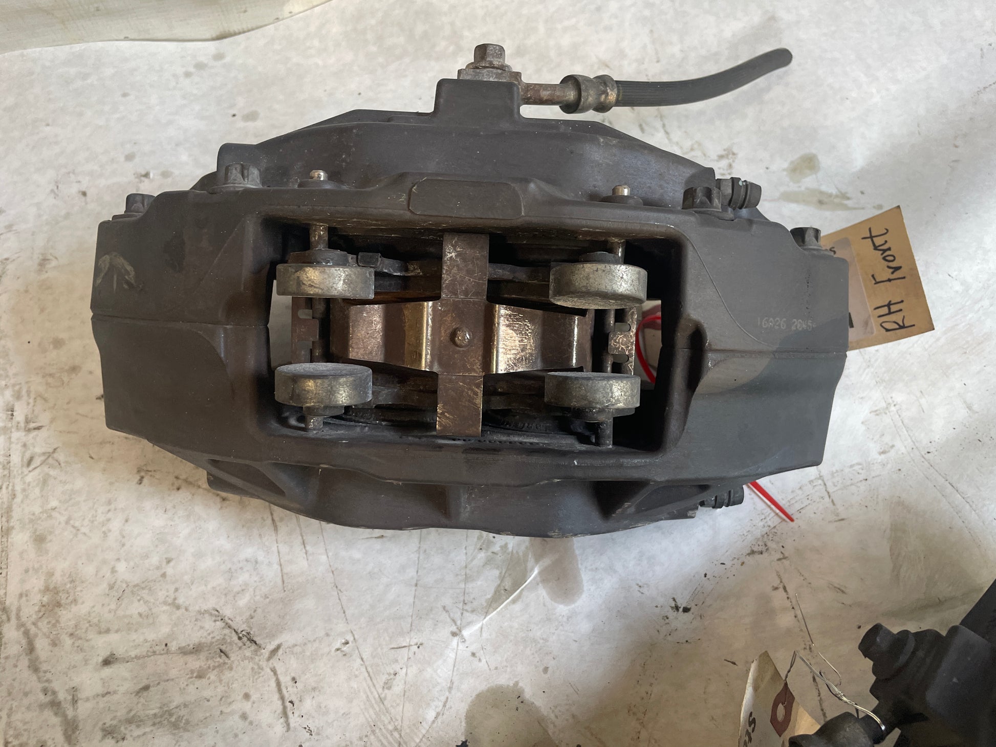 2016 Chevy Camaro SS Brembo Performance Calipers OEM - Day's Parts Yard