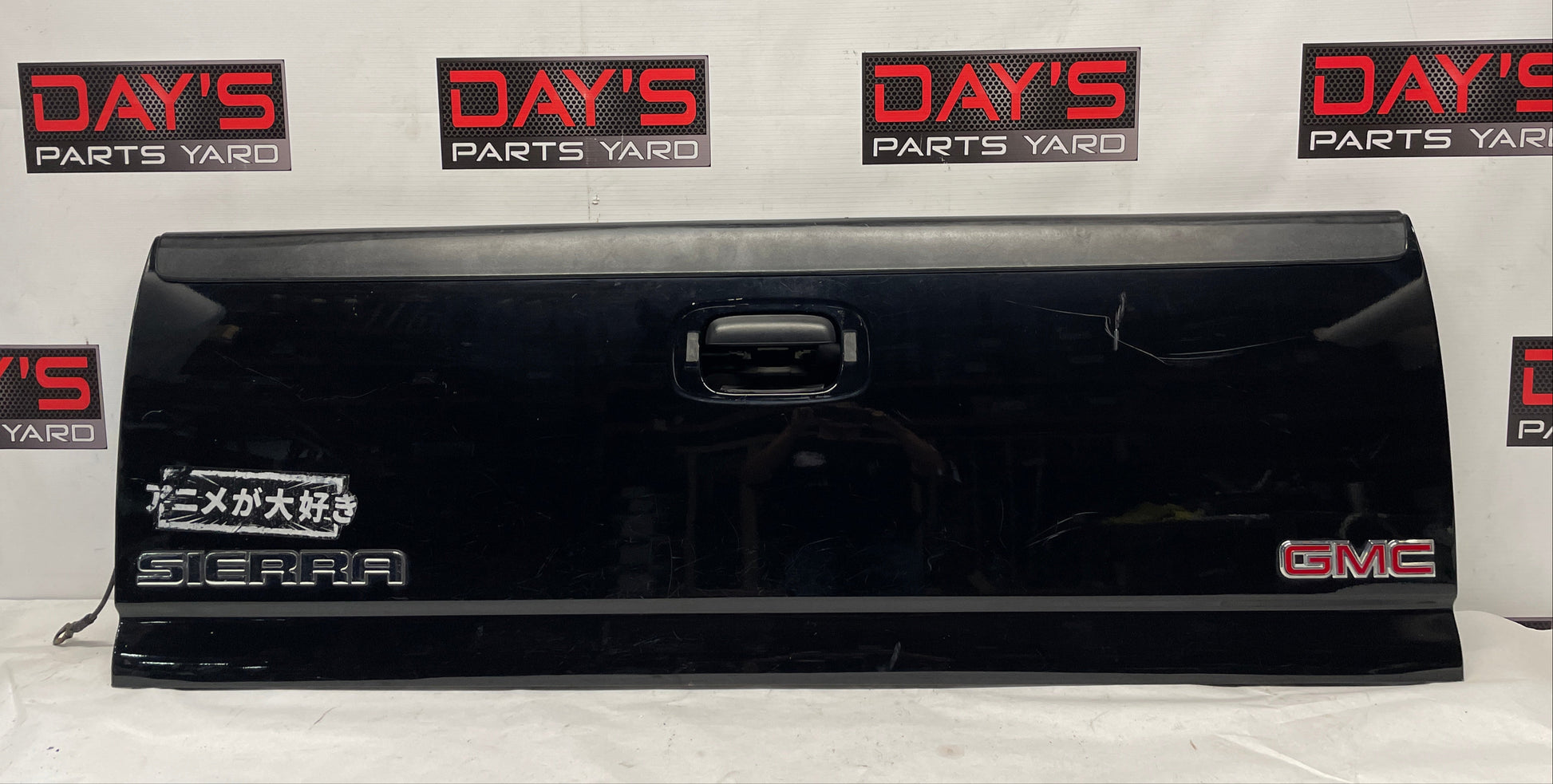 2004 GMC Sierra K1500 Tailgate Tail Gate OEM - Day's Parts Yard