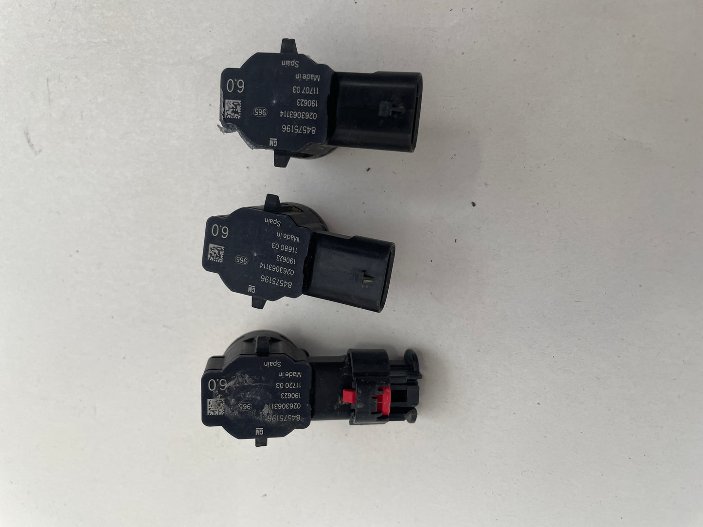2020 Chevy Camaro SS Rear Back Up Parking Sensors Set 3 OEM