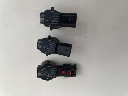 2020 Chevy Camaro SS Rear Back Up Parking Sensors Set 3 OEM