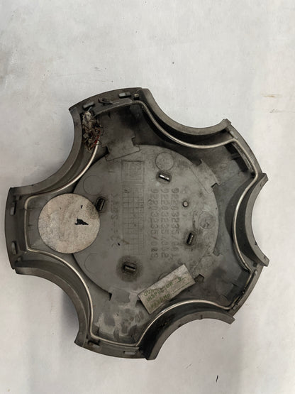2008 Pontiac G8 GT Wheel Center Cap OEM - Day's Parts Yard