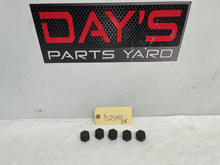 2008 Pontiac G8 GT Lug Nut Cover 5pk OEM - Day's Parts Yard