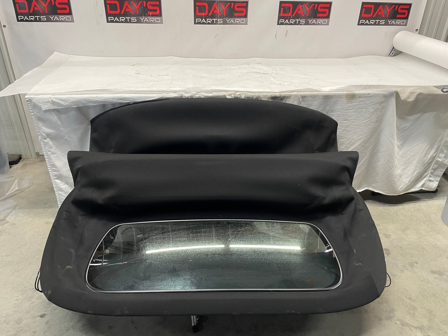 2005 Chevy C6 Corvette Convertible Soft Top w/ Hydraulic Pump Black OEM - Day's Parts Yard