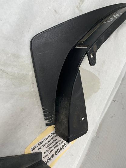 2013 Chevy Camaro ZL1  RH & LH Rear Bumper Splash Shield Wheel Well Trim Molding OEM