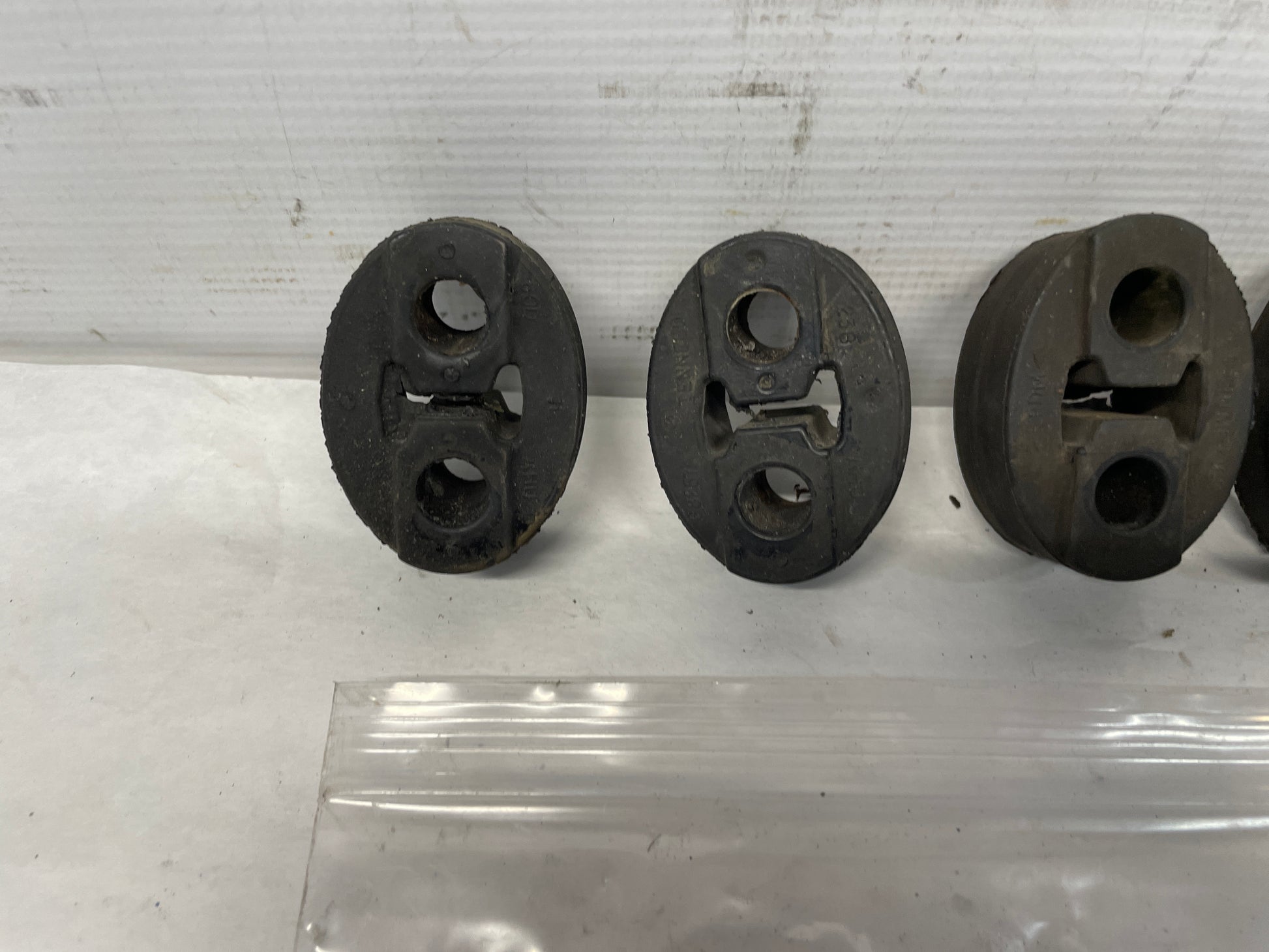 2014 Chevy SS Sedan Exhaust Muffler Hangers Bushings Set OEM - Day's Parts Yard