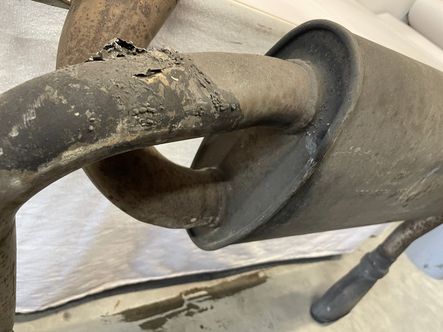 1998 Pontiac Firebird Formula Trans Am Factory Exhaust Muffler OEM LOCAL PICK UP - Day's Parts Yard
