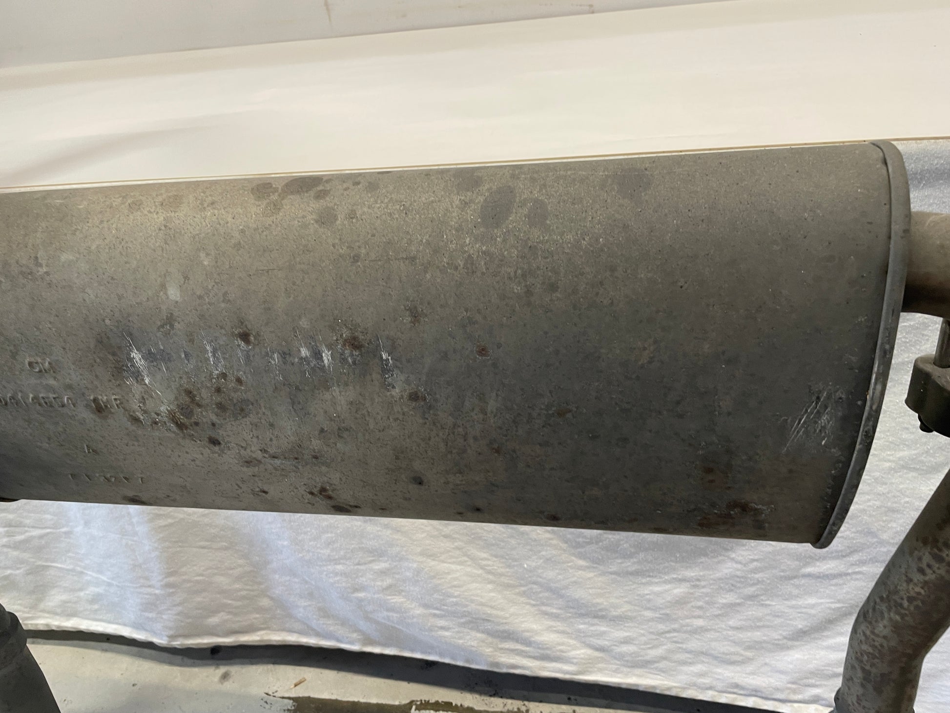 1998 Pontiac Firebird Formula Trans Am Factory Exhaust Muffler OEM LOCAL PICK UP - Day's Parts Yard