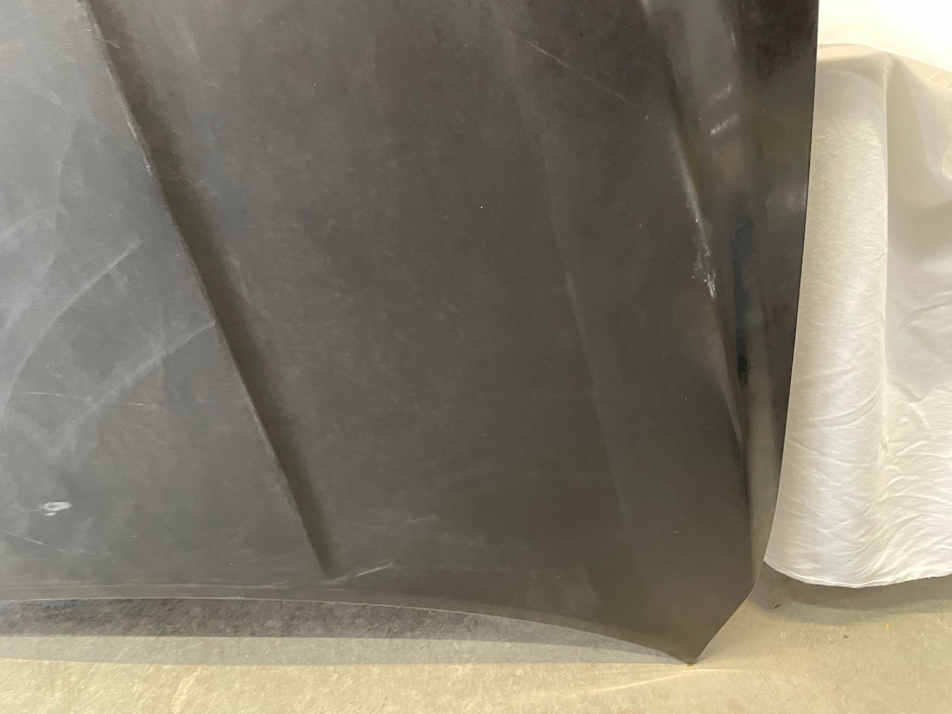 2014 Chevy SS Sedan Hood Assembly Black OEM - Day's Parts Yard