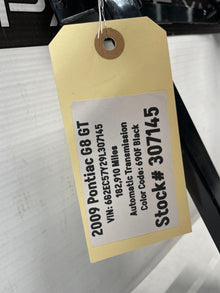 2009 Pontiac G8 GT Over Head Console Dome Light Frame Bracket Brace Bezel OEM - Day's Parts Yard