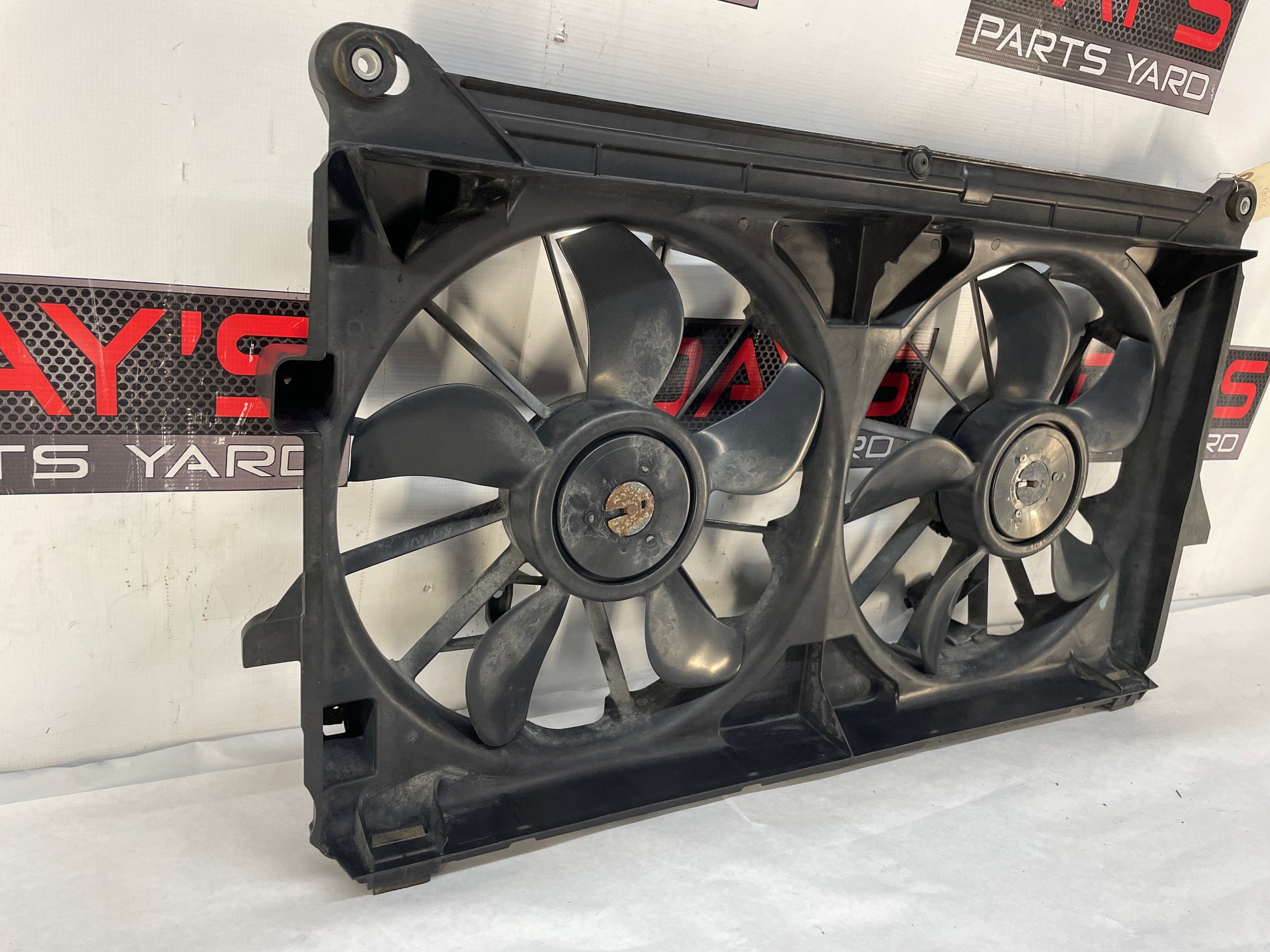 2012 Chevy Silverado K1500 LT Radiator Cooling Fan Assembly OEM - Day's Parts Yard