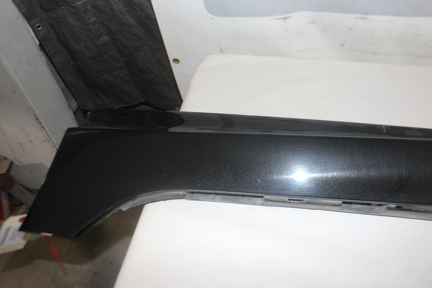 2014 Chevy SS Sedan RH Passenger Rocker Molding Trim Panel OEM