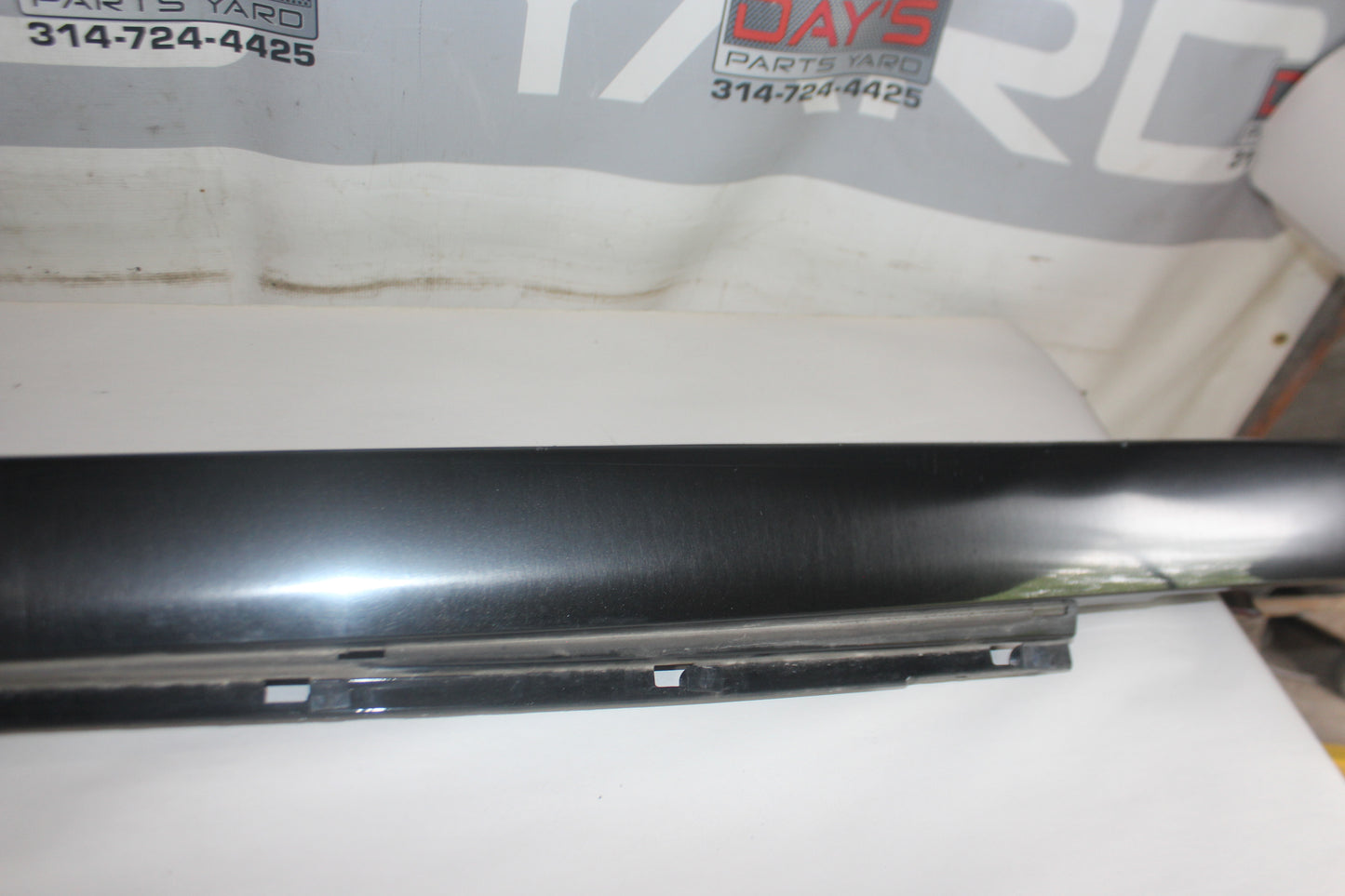 2014 Chevy SS Sedan RH Passenger Rocker Molding Trim Panel OEM