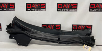 2014 Chevy SS Sedan Windshield Wiper Cowl Grille Panel OEM - Day's Parts Yard