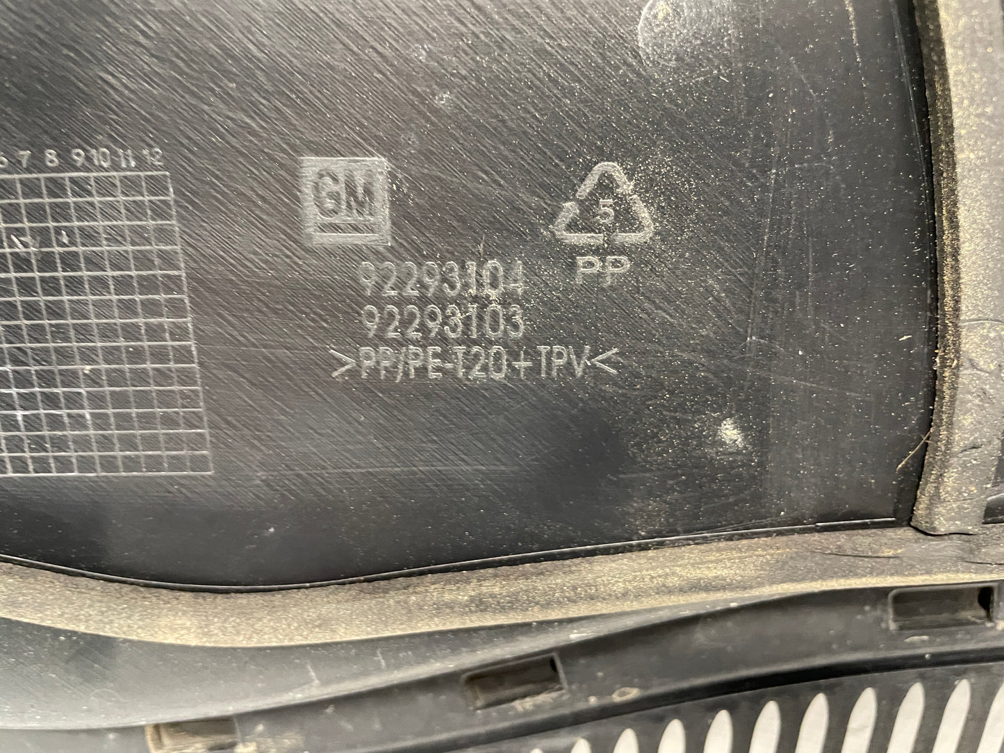 2014 Chevy SS Sedan Windshield Wiper Cowl Grille Panel OEM - Day's Parts Yard
