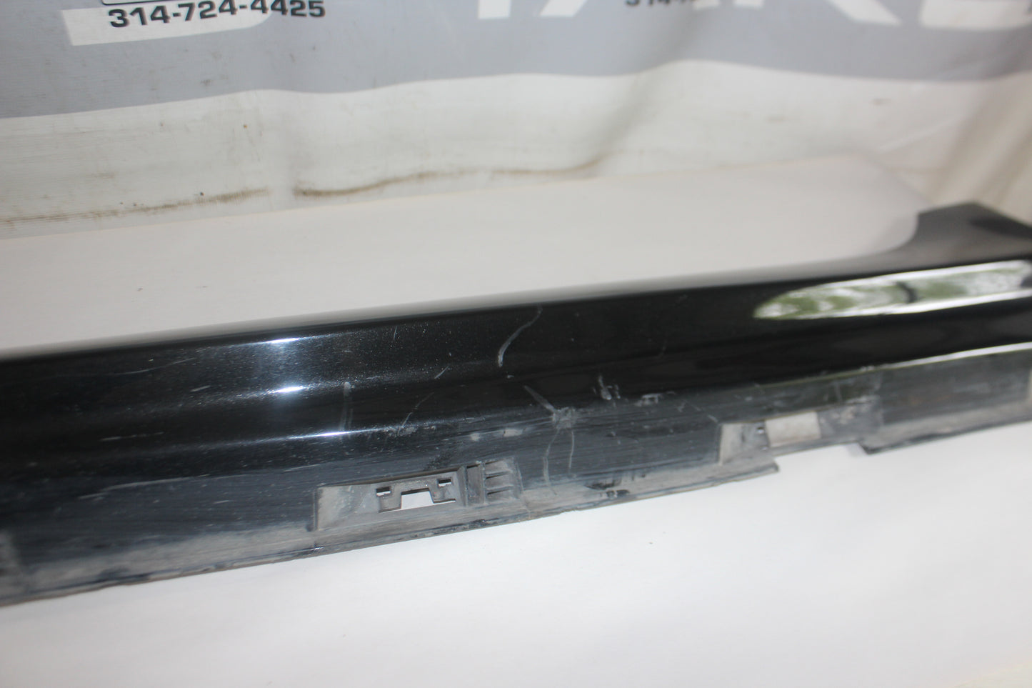 2014 Chevy SS Sedan RH Passenger Rocker Molding Trim Panel OEM