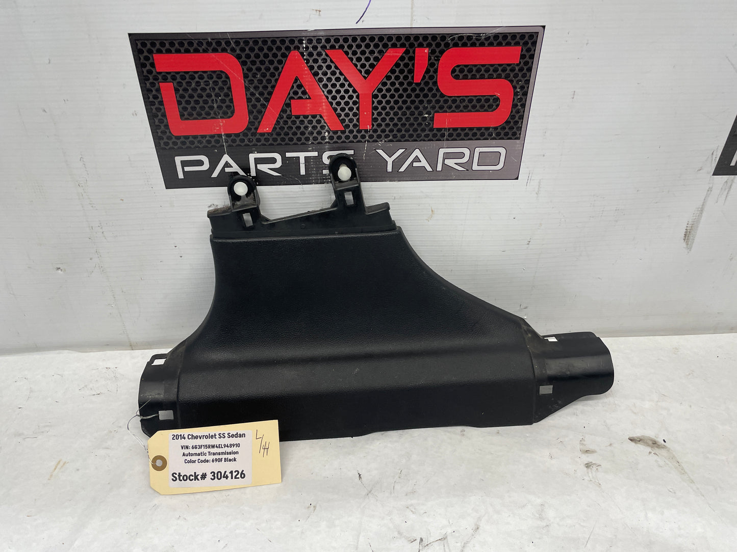 2014 Chevy SS Sedan LH Driver Lower B Pillar Carpet Retainer Trim Panel OEM - Day's Parts Yard
