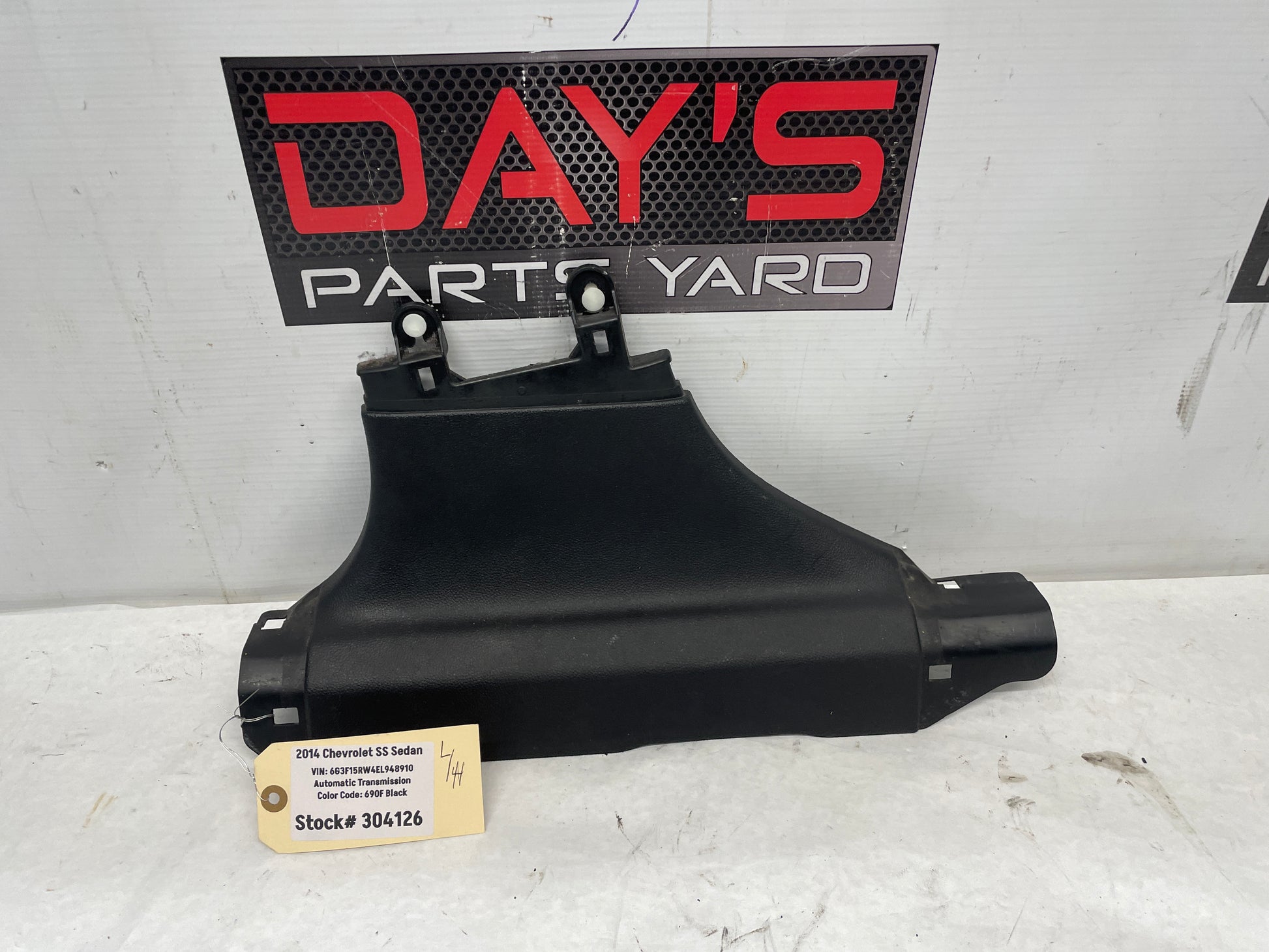 2014 Chevy SS Sedan LH Driver Lower B Pillar Carpet Retainer Trim Panel OEM - Day's Parts Yard