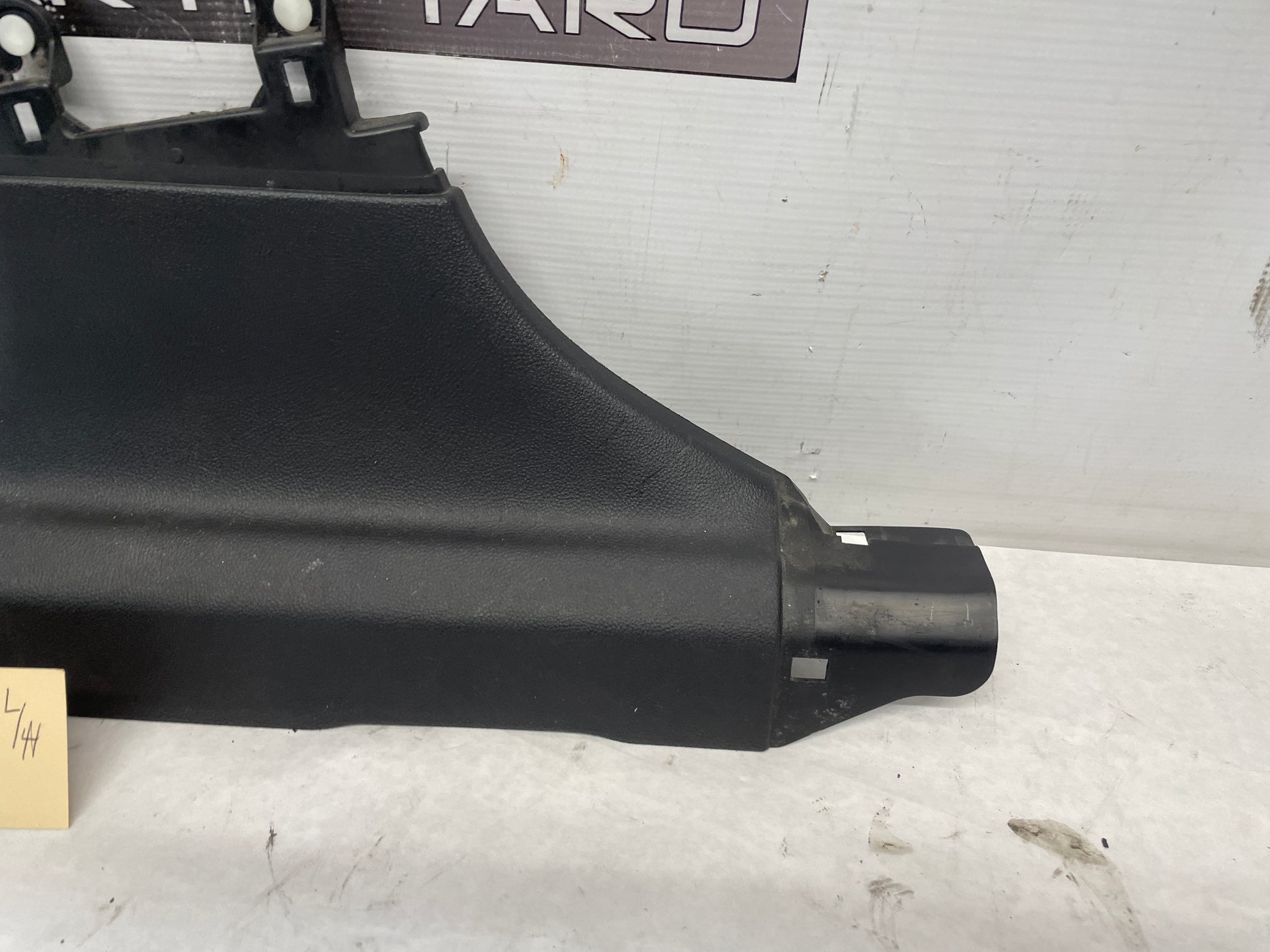 2014 Chevy SS Sedan LH Driver Lower B Pillar Carpet Retainer Trim Panel OEM - Day's Parts Yard