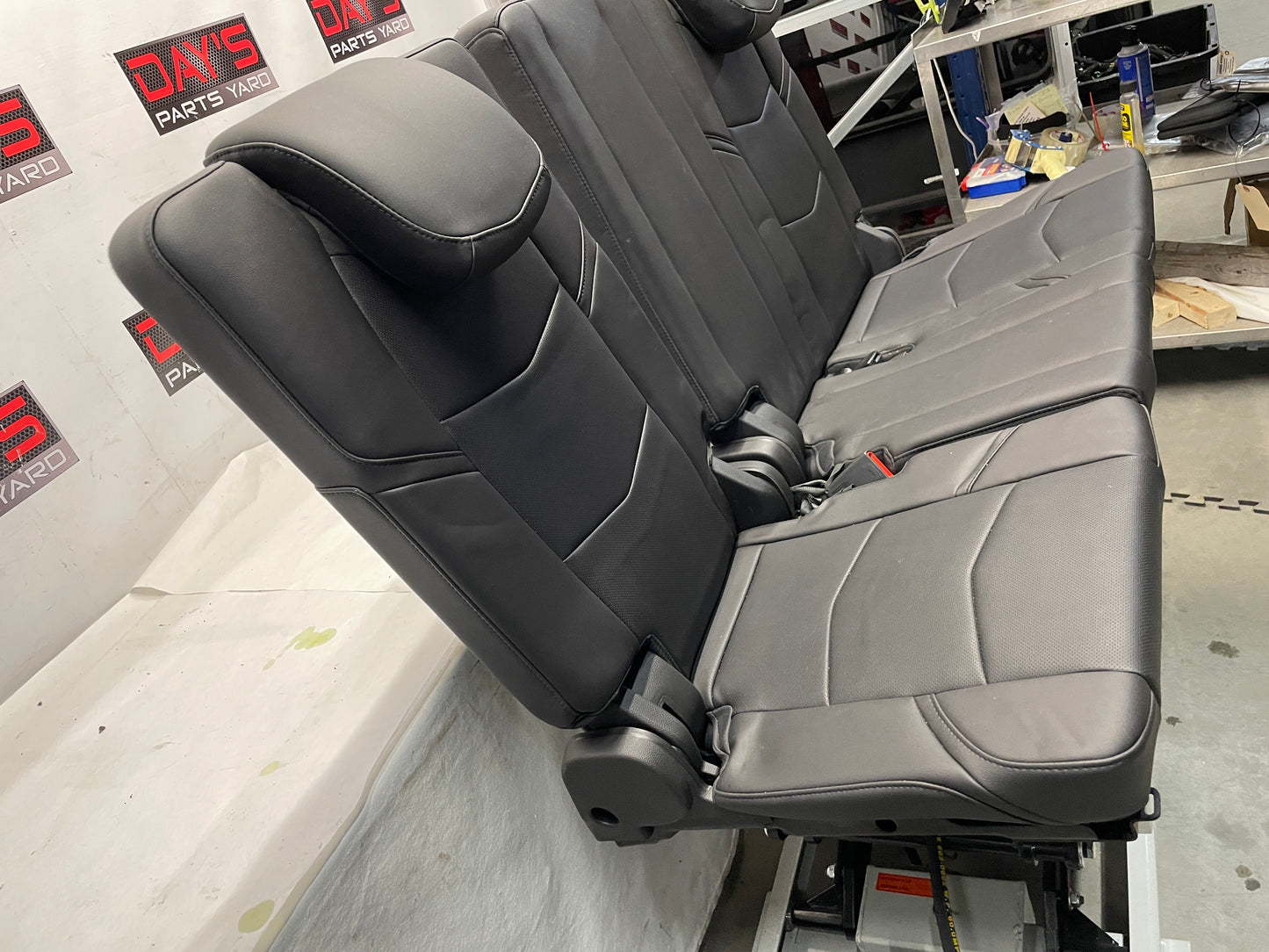2018 Cadillac Escalade Black 3rd Row Seats Power Folding Bench OEM