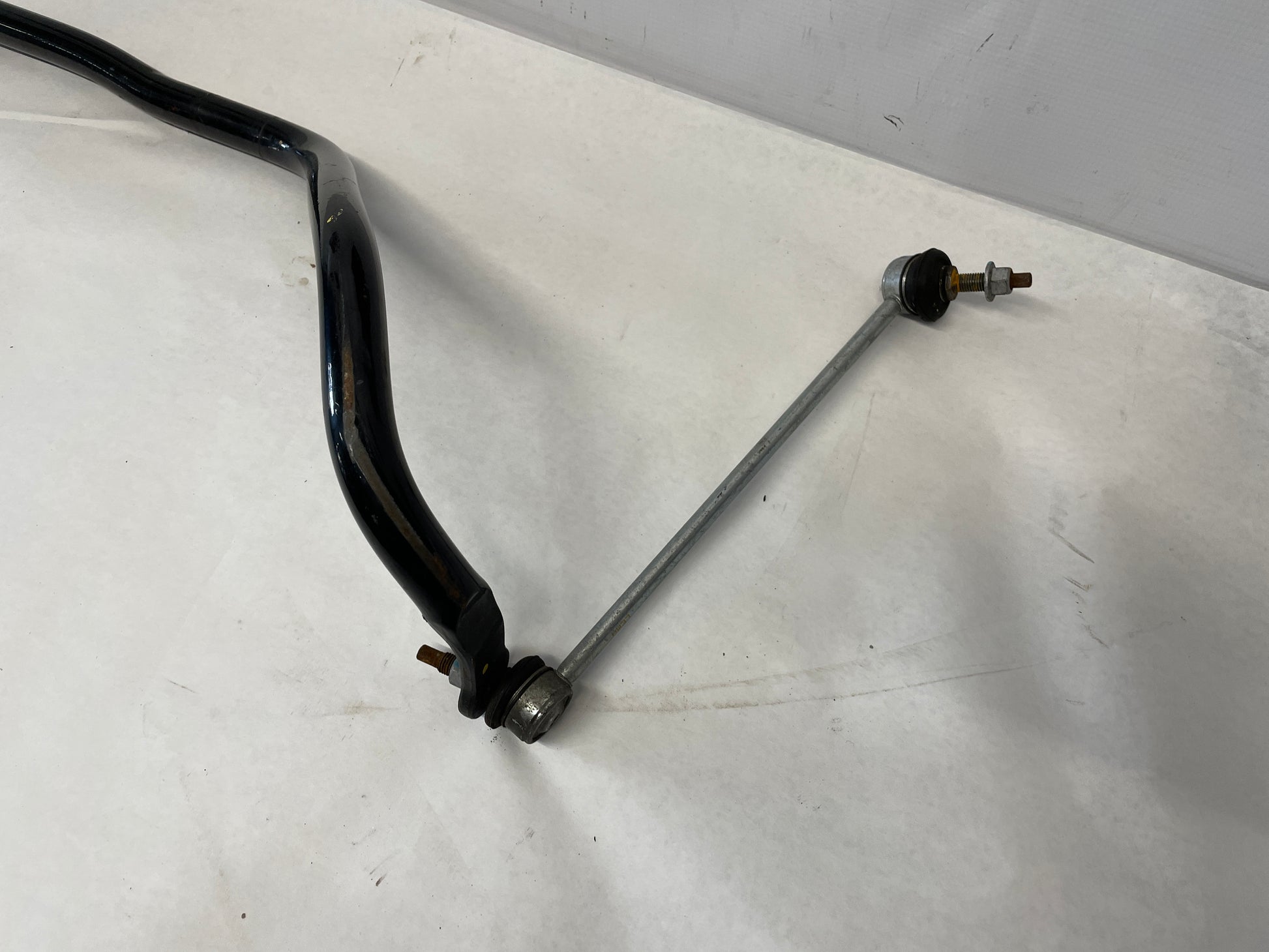 2017 Chevy SS Sedan Front Suspension Sway Bar OEM - Day's Parts Yard