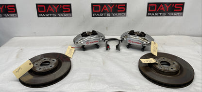 2014 Chevy SS Sedan Front Brembo Brake Calipers & Rotors OEM - Day's Parts Yard
