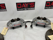 2014 Chevy SS Sedan Front Brembo Brake Calipers & Rotors OEM - Day's Parts Yard