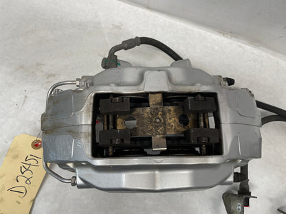 2014 Chevy SS Sedan Front Brembo Brake Calipers & Rotors OEM - Day's Parts Yard