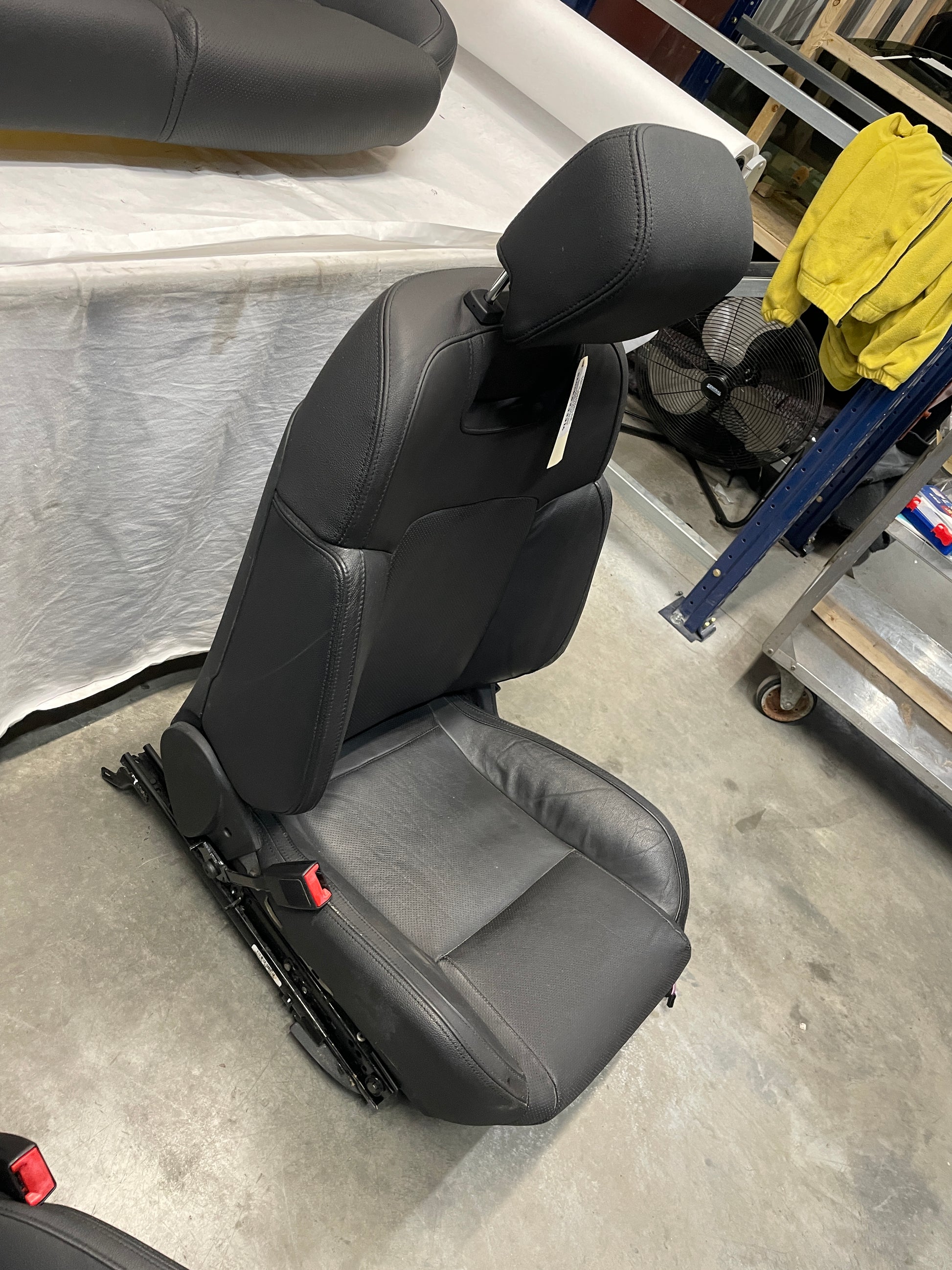 2009 Pontiac G8 Seats Fronts and Rears Black Leather OEM - Day's Parts Yard