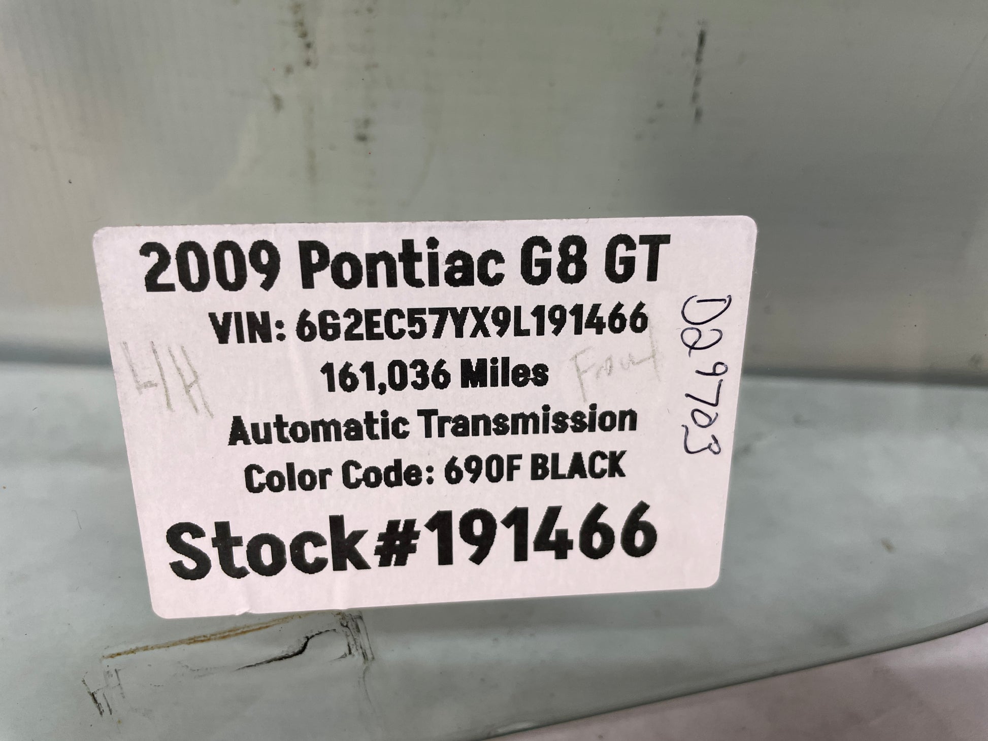 2009 Pontiac G8 GT LH Driver Front Door Window Glass OEM - Day's Parts Yard