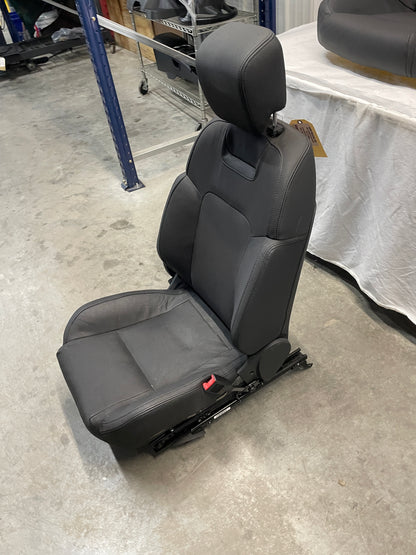 2009 Pontiac G8 Seats Fronts and Rears Black Leather OEM - Day's Parts Yard