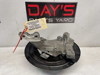 2014 Chevy SS Sedan RH Passenger Front Spindle Hub Knuckle Wheel Bearing Assembly OEM - Day's Parts Yard