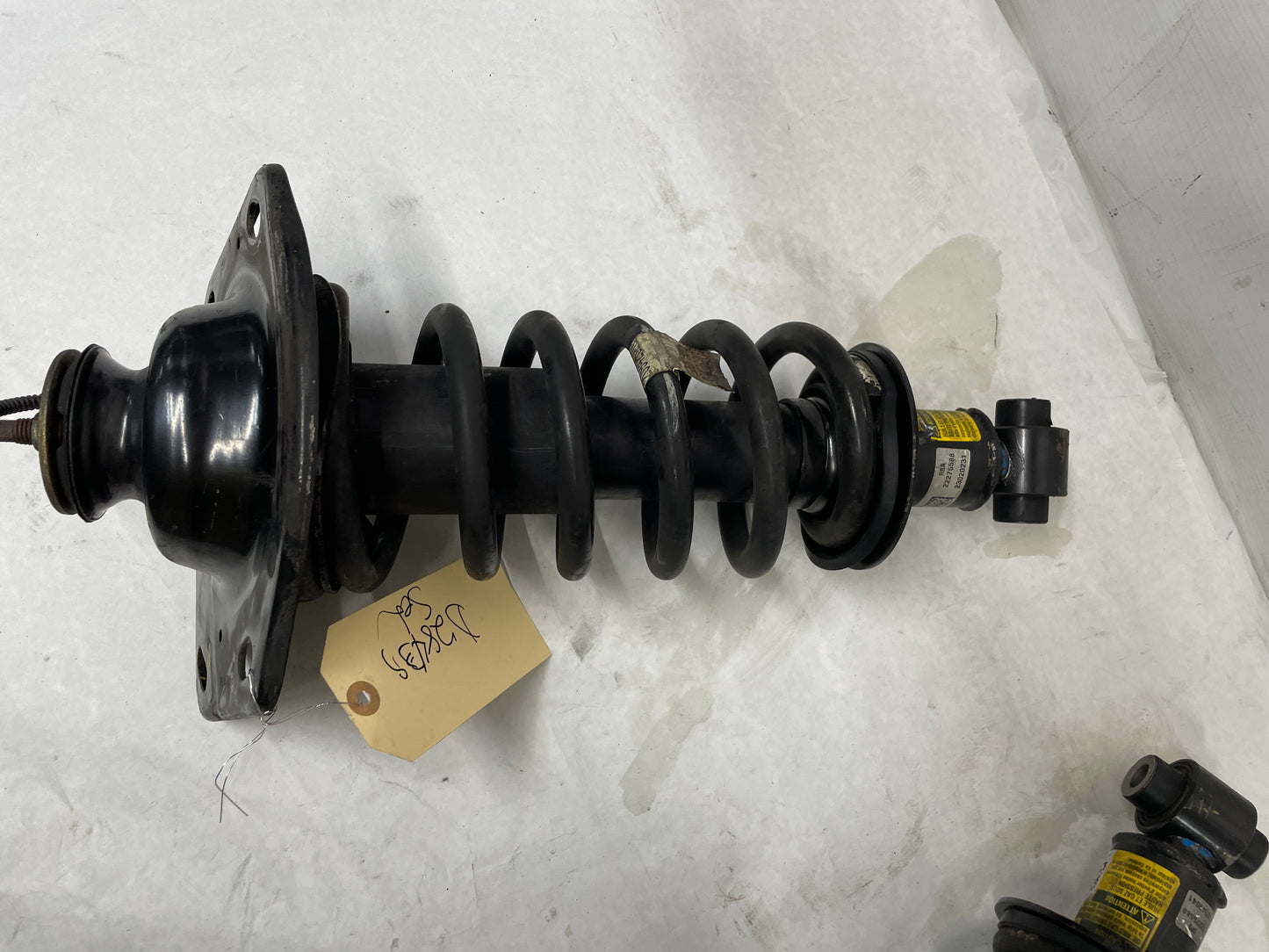 2013 Chevy Camaro ZL1 RH & LH Rear Magnetic Ride Struts Shocks Assemblies OEM