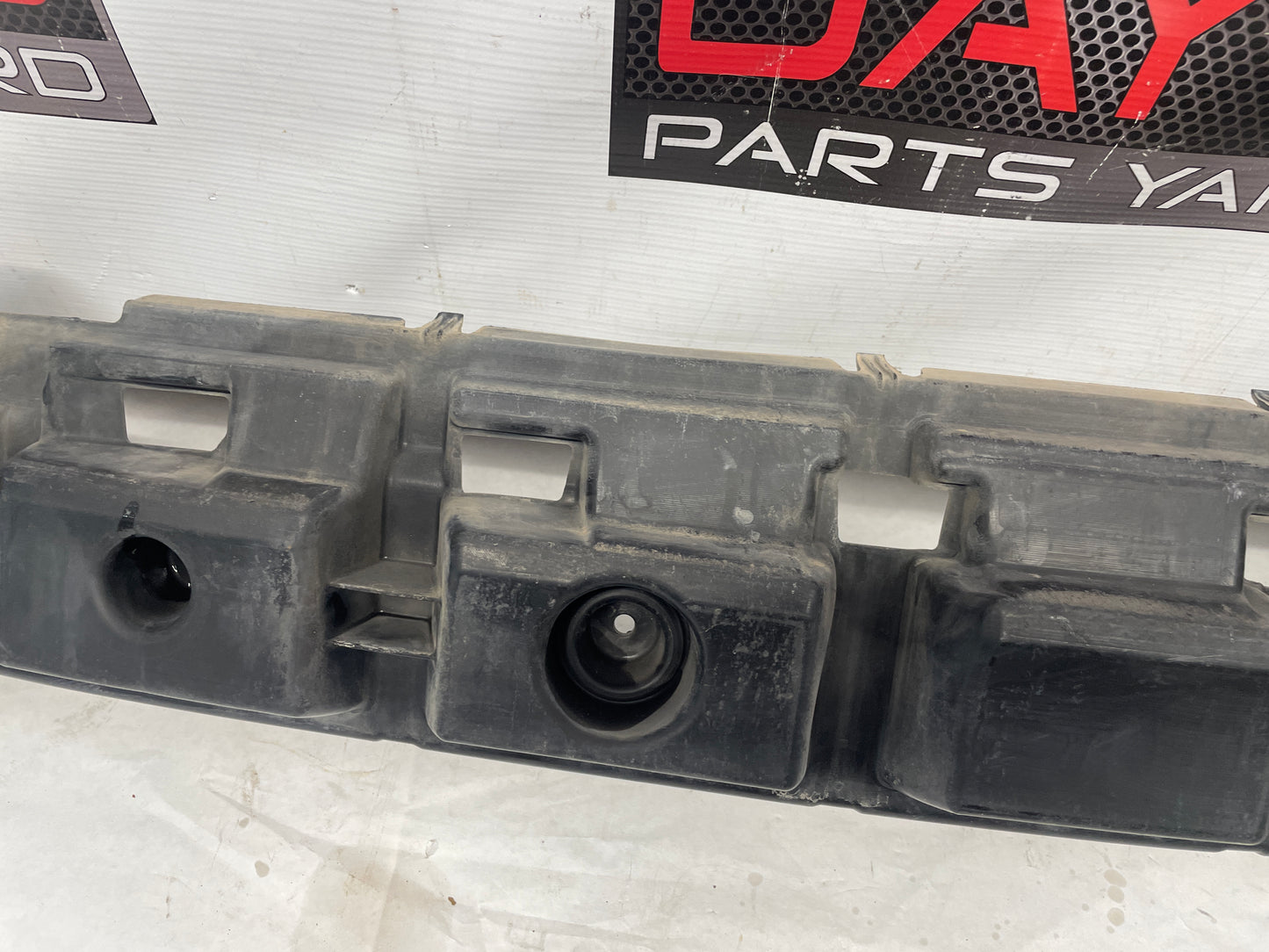 2009 Pontiac G8 GT Rear Bumper Energy Impact Absorber OEM