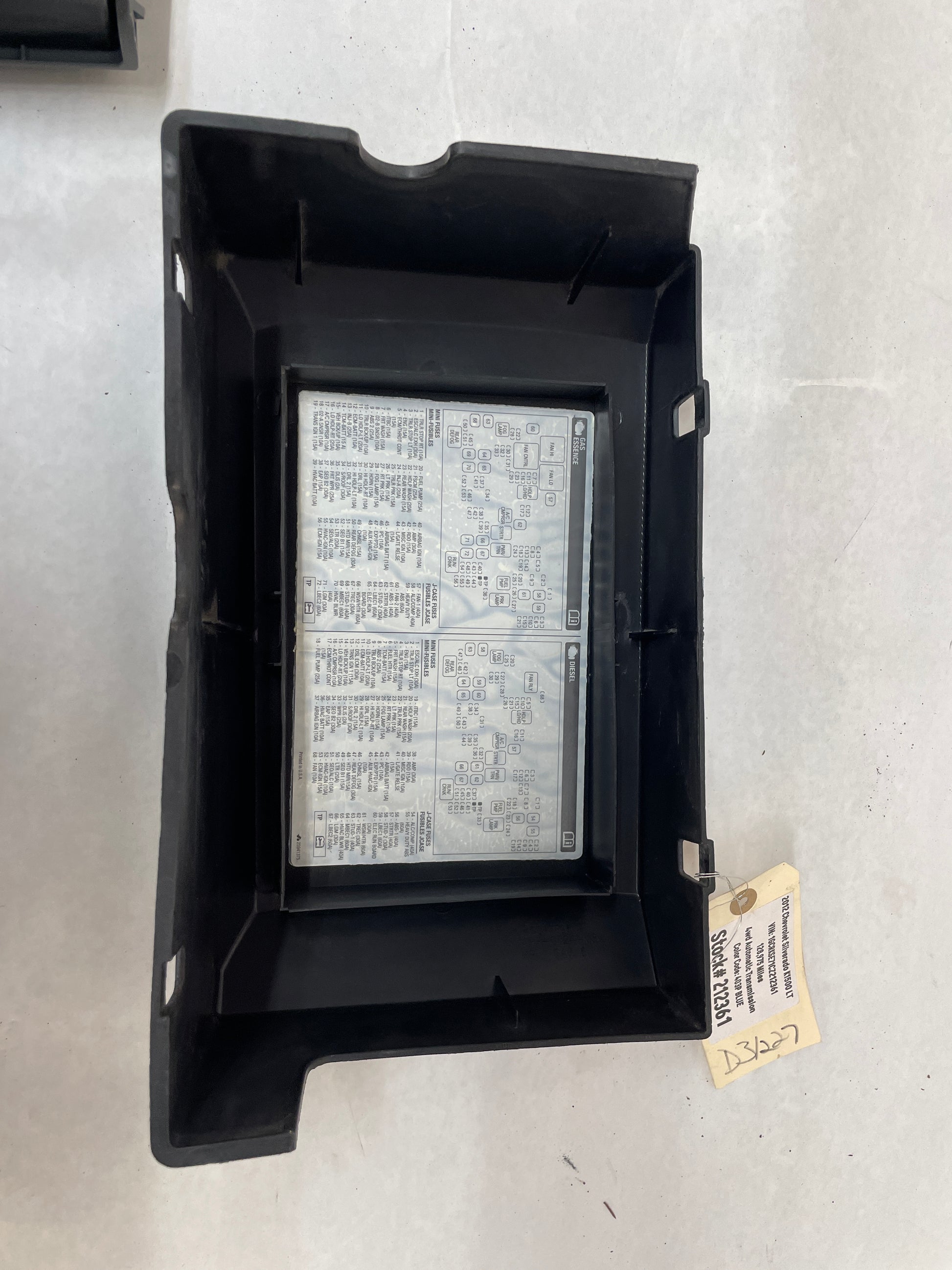 2012 Chevy Silverado K1500 LT Fuse Box Cover Lid OEM - Day's Parts Yard
