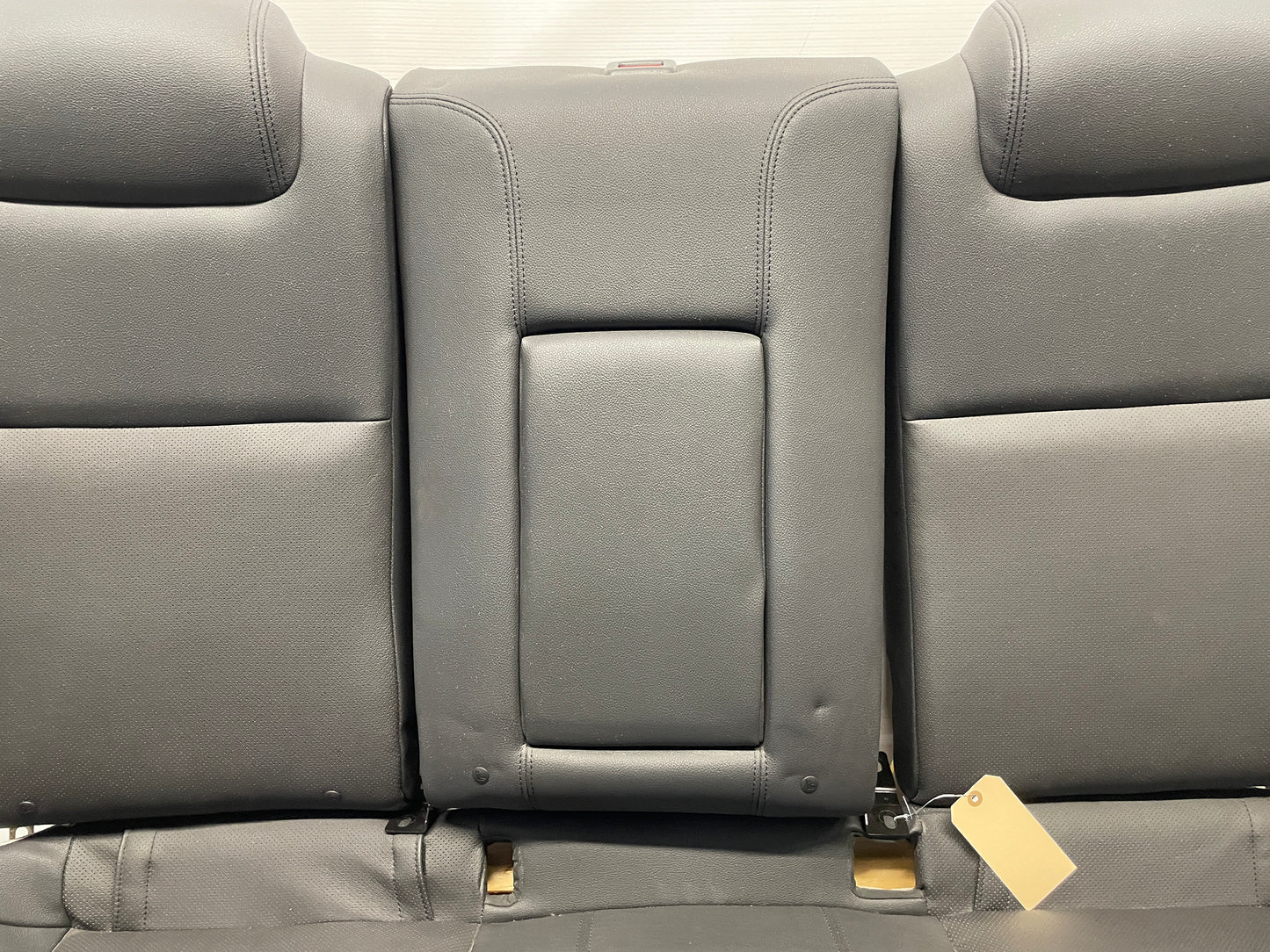 2009 Pontiac G8 Seats Fronts and Rears Black Leather OEM - Day's Parts Yard