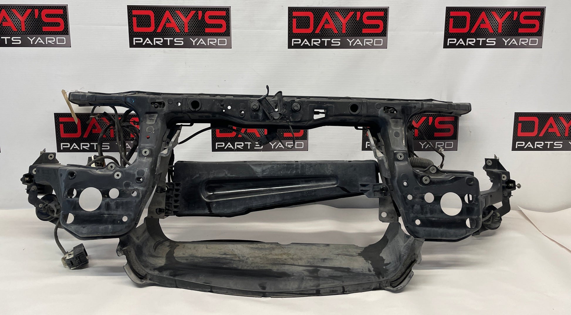 2015 Chevy SS Sedan Front Radiator Core Support Bracket Brace OEM - Day's Parts Yard