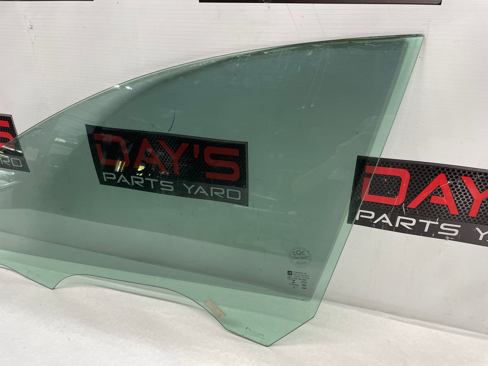 2014 Chevy SS Sedan LH Driver Front Door Window Glass OEM - Day's Parts Yard