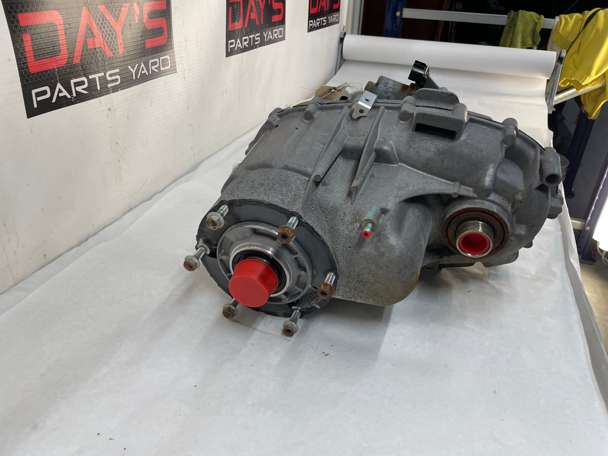 2012 Chevy Silverado K1500 LT Transfer Case OEM - Day's Parts Yard