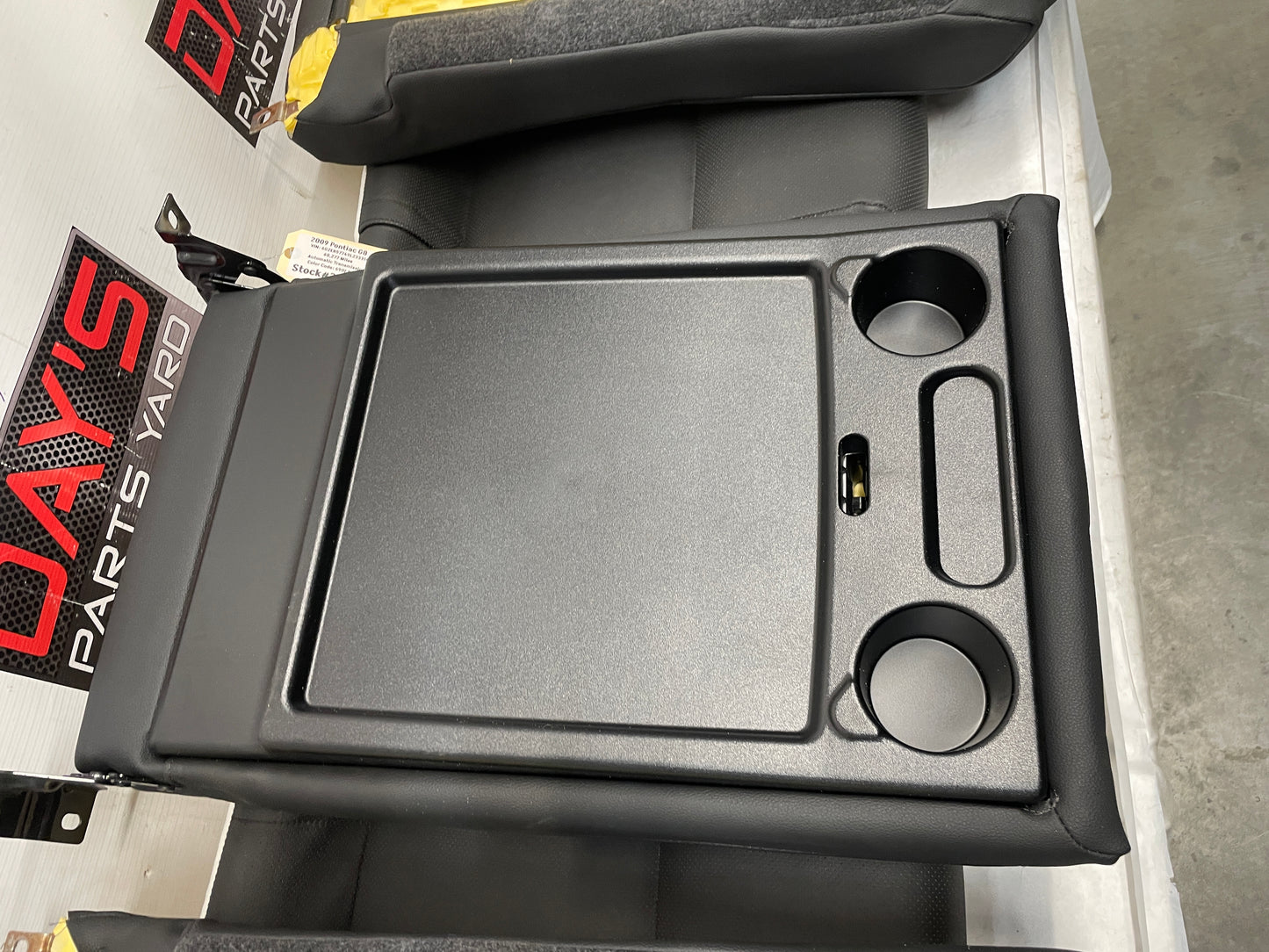 2009 Pontiac G8 Seats Fronts and Rears Black Leather OEM - Day's Parts Yard