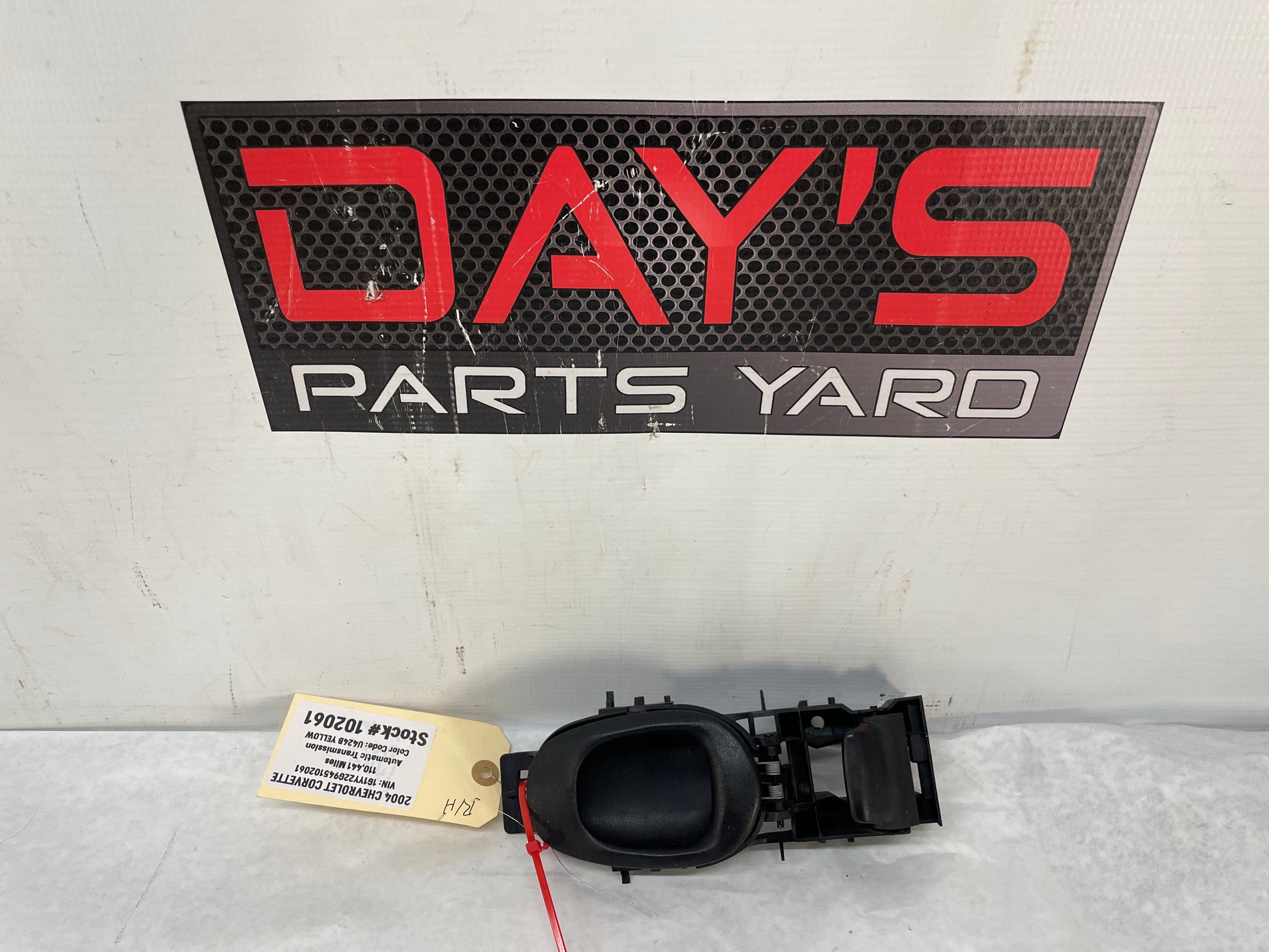 2004 Chevy C5 Corvette RH Passenger Interior Door Handle OEM - Day's Parts Yard