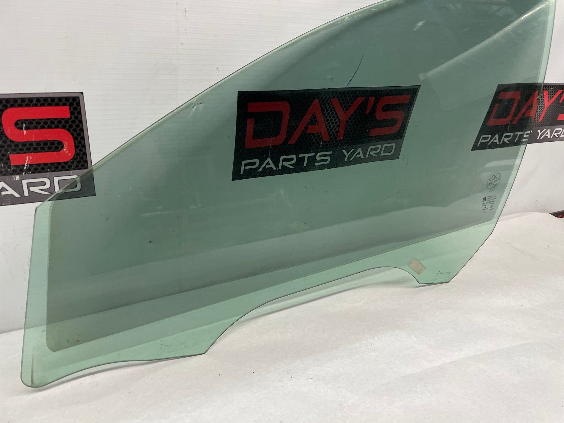 2014 Chevy SS Sedan LH Driver Front Door Window Glass OEM - Day's Parts Yard