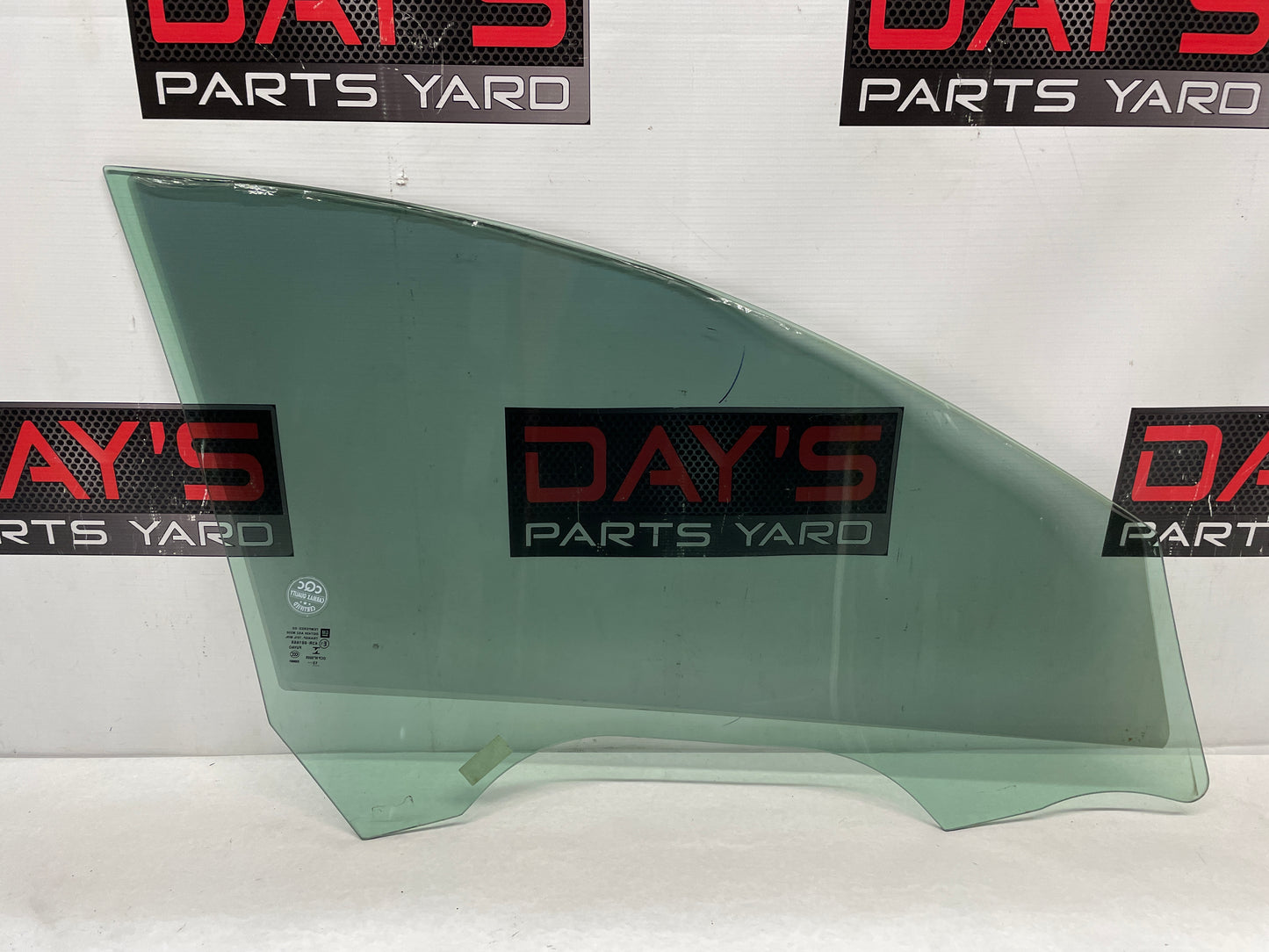 2014 Chevy SS Sedan LH Driver Front Door Window Glass OEM - Day's Parts Yard