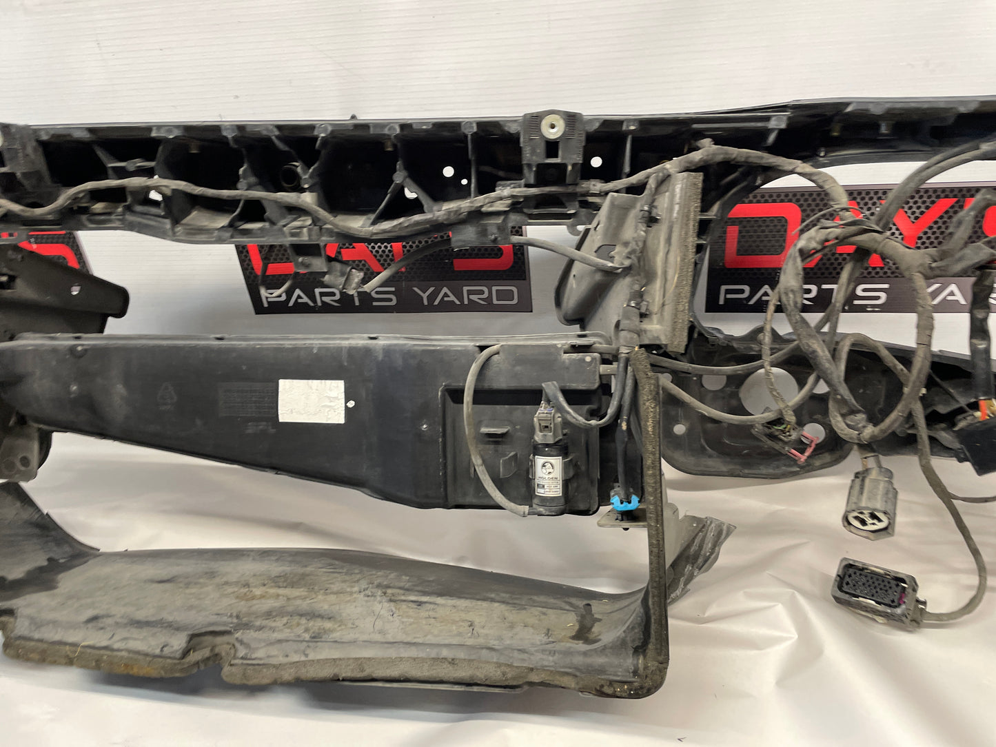 2015 Chevy SS Sedan Front Radiator Core Support Bracket Brace OEM - Day's Parts Yard