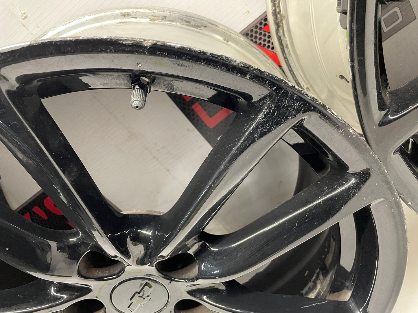 2014 Chevy SS Sedan Black Wheels Rims OEM