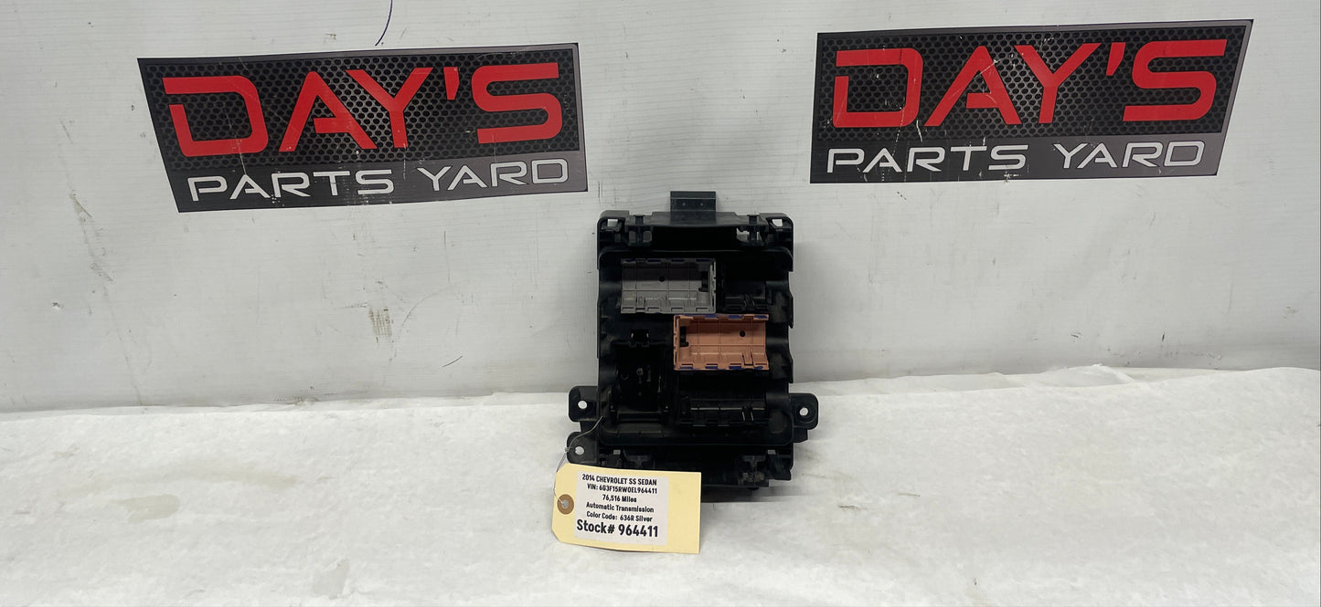 2014 Chevy SS Sedan Engine Bay Fuse Box Panel Retainer Block OEM - Day's Parts Yard