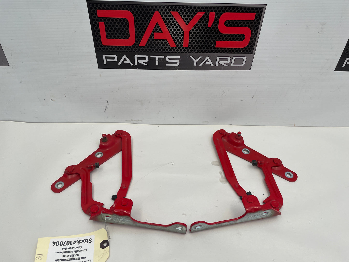 2020 Chevy Camaro SS RH & LH Trunk Deck Lid Hinges OEM - Day's Parts Yard
