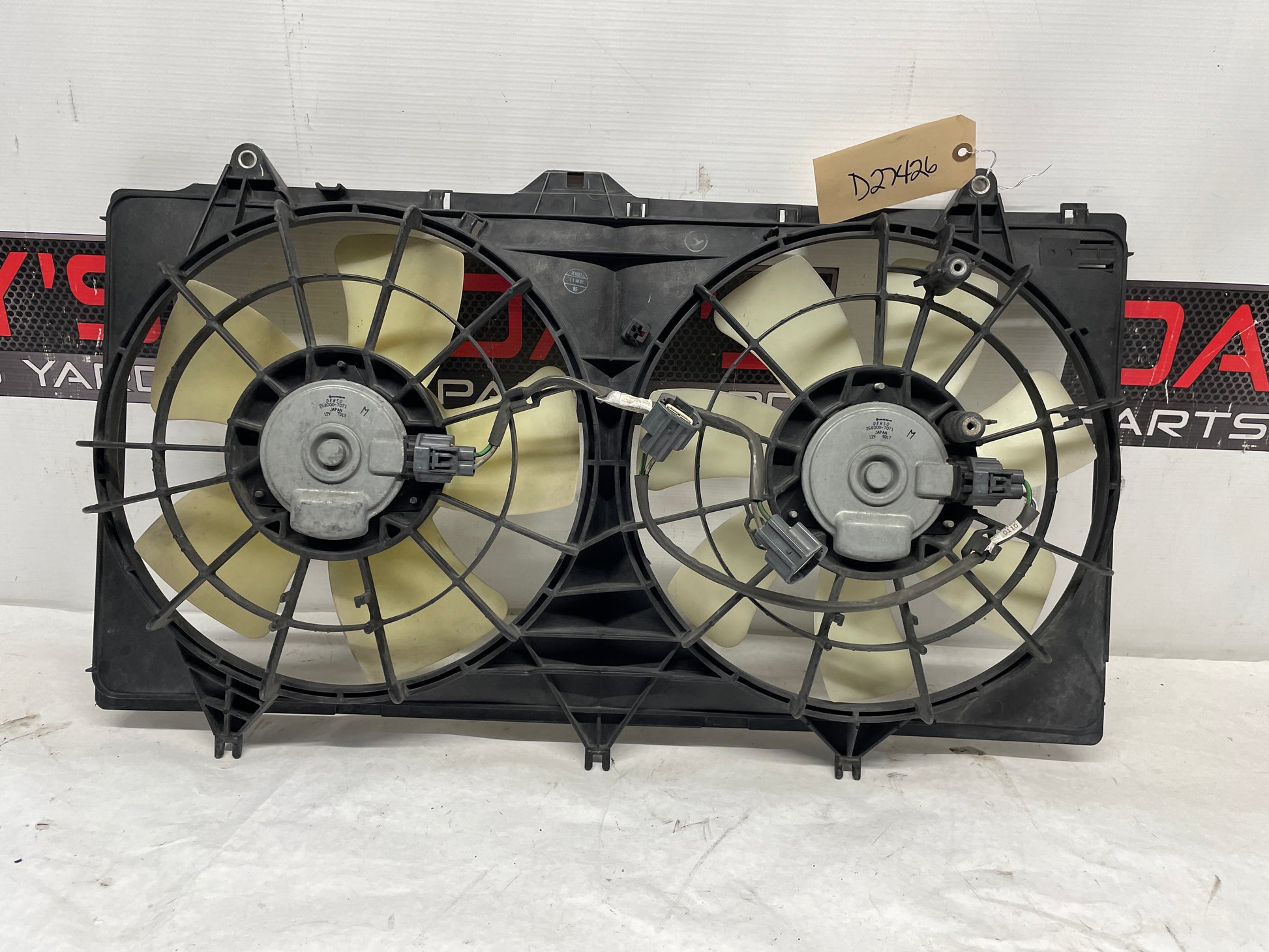 2014 Chevy SS Sedan Dual Electric Radiator Coolant Cooling Fan Assembly OEM - Day's Parts Yard