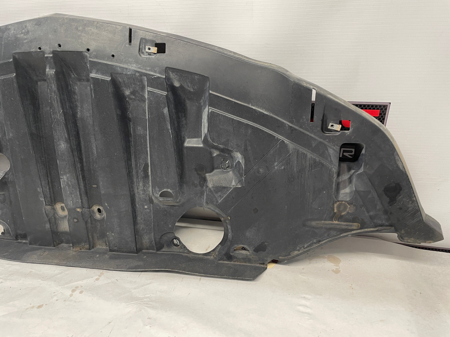 2009 Pontiac G8 Front Bumper Cover Extension Fascia Lower Apron Air Damn Panel OEM